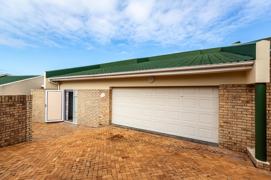 3 Bedroom Property for Sale in Bonnie Doone Eastern Cape